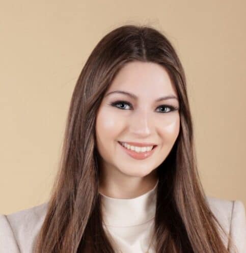 Cansu Bolat